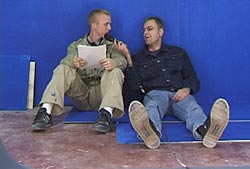 Matt und Airen vor dem Bluescreen